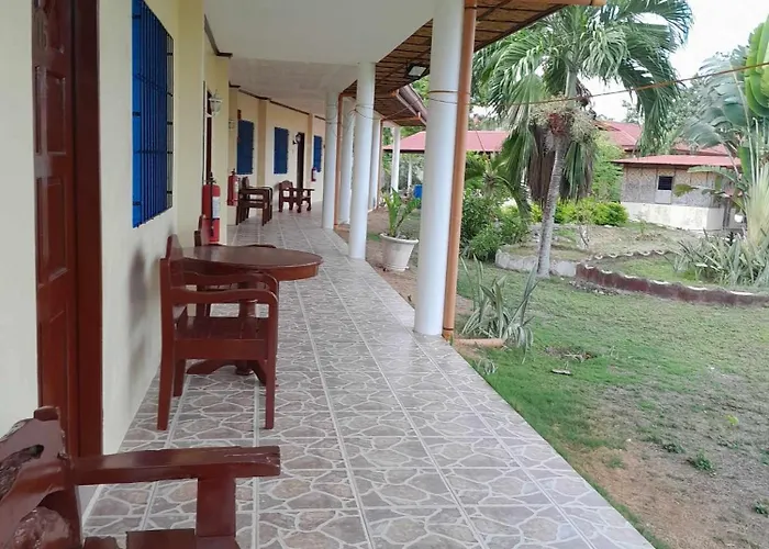 Bonita Oasis 3* Moalboal